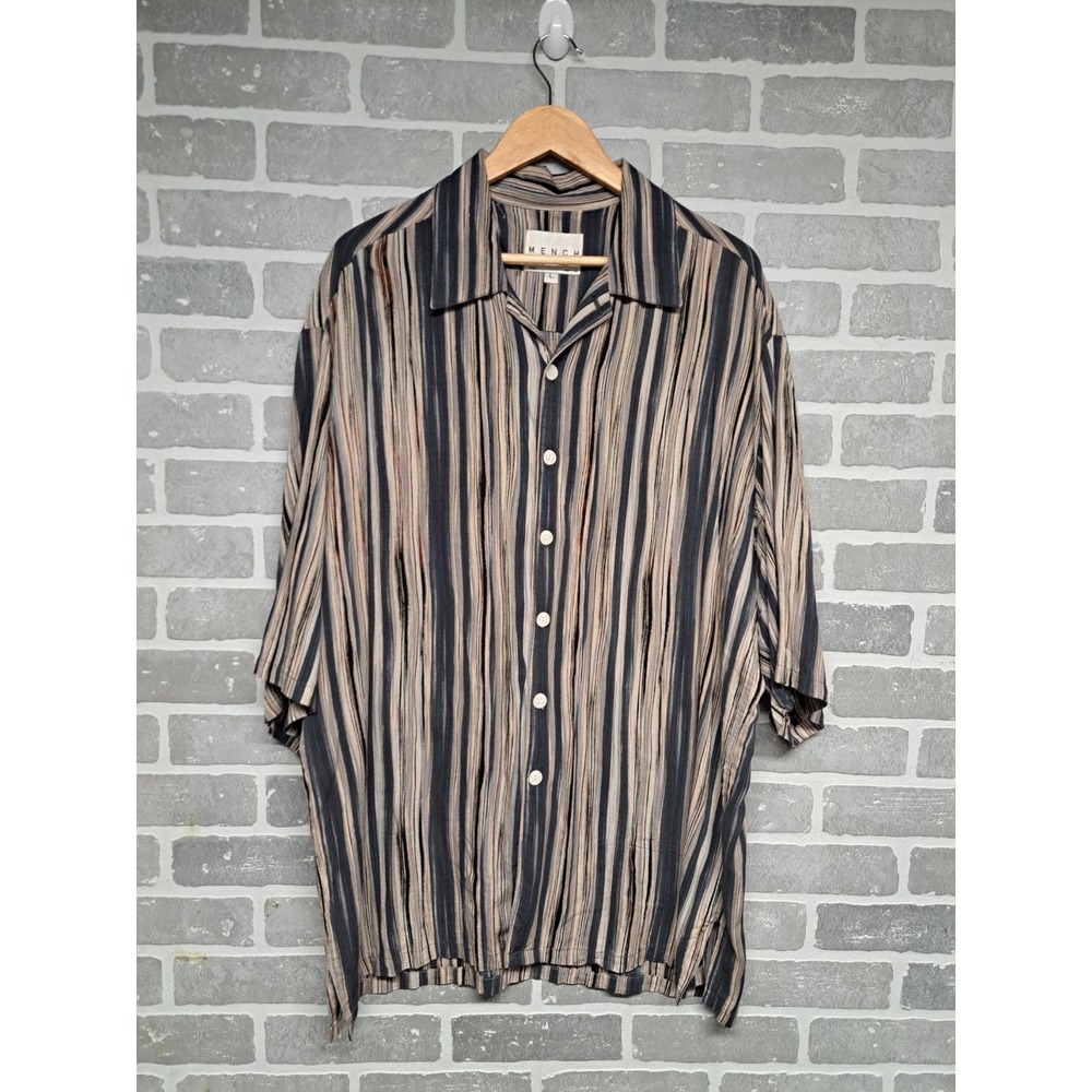 MENCH COLLECTIONS Mens Striped Rayon Vintage Y2K‎ Shirt Short Sleeve Size Large